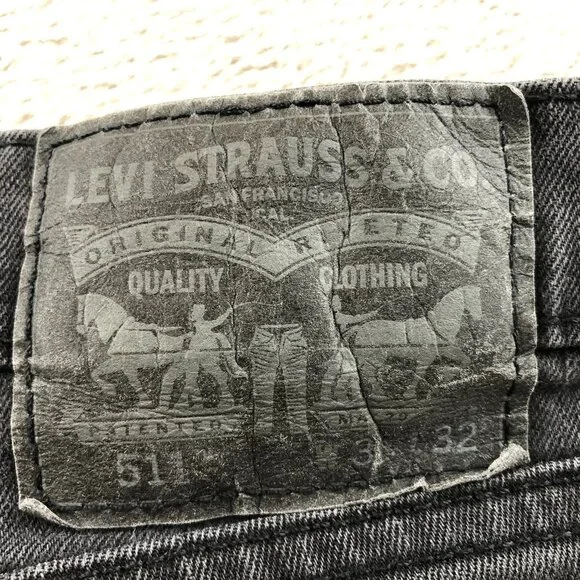 Levi's Mens Jeans Size 31x32 511 Slim Straight Classic Black Denim Casual Travel - Picture 11 of 13
